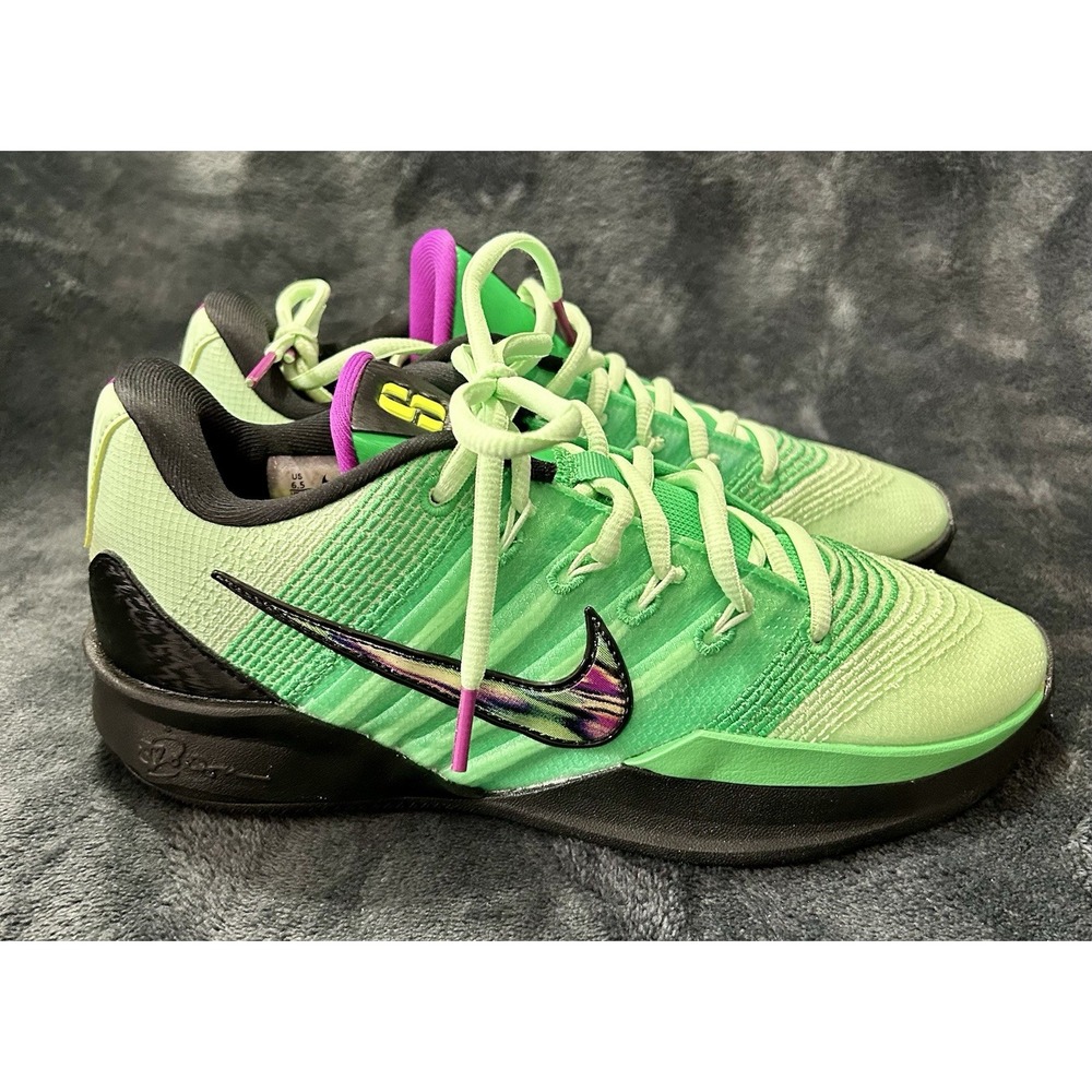 Nike Sabrina 3 Gamer Women's 6.5 Men's 5 Green Black Athletic Shoes